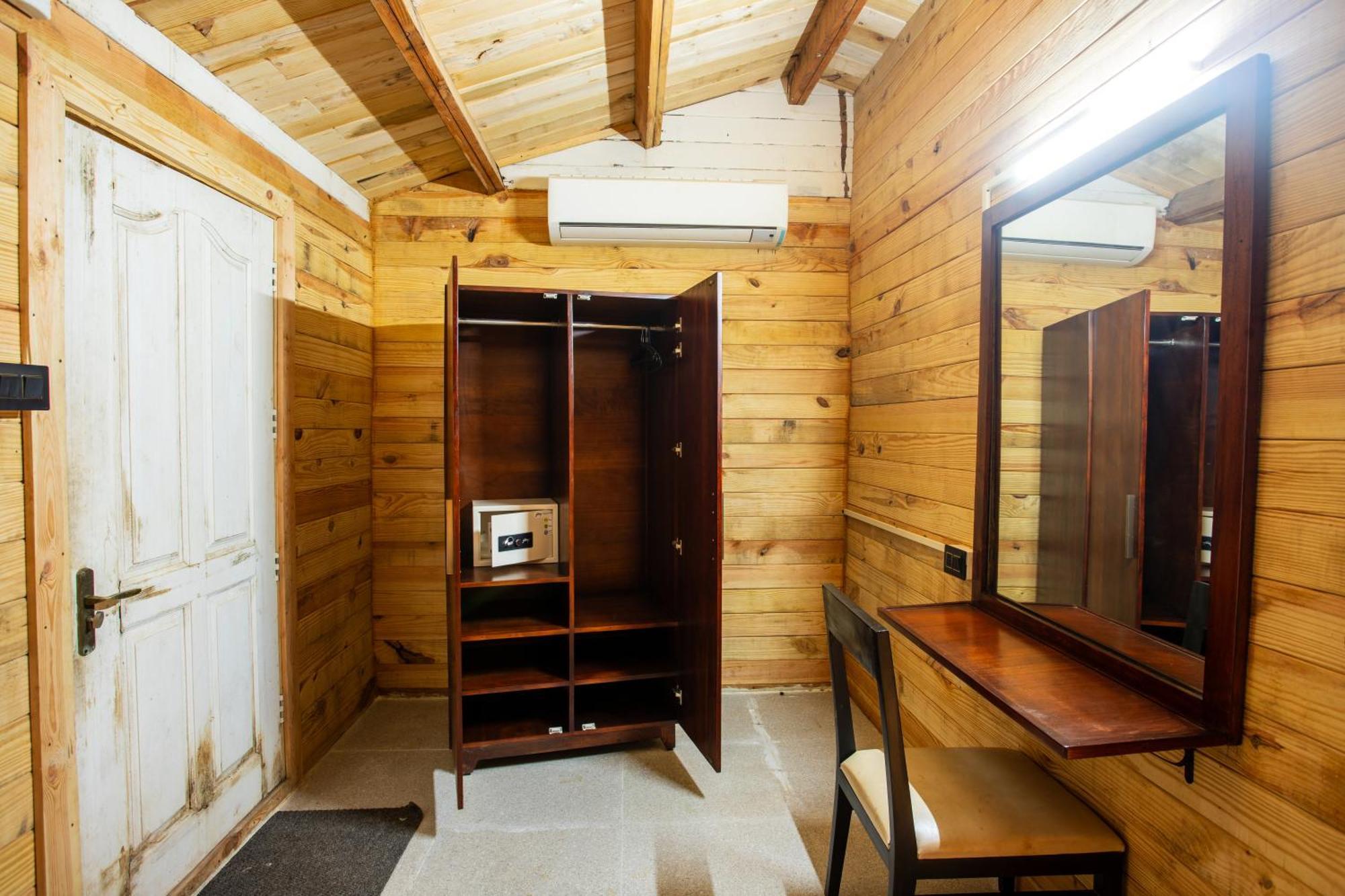 Stone Water Eco Resort Bogmalo Exterior photo