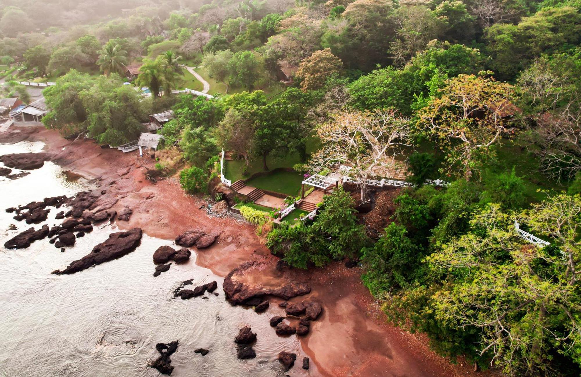 Stone Water Eco Resort Bogmalo Exterior photo